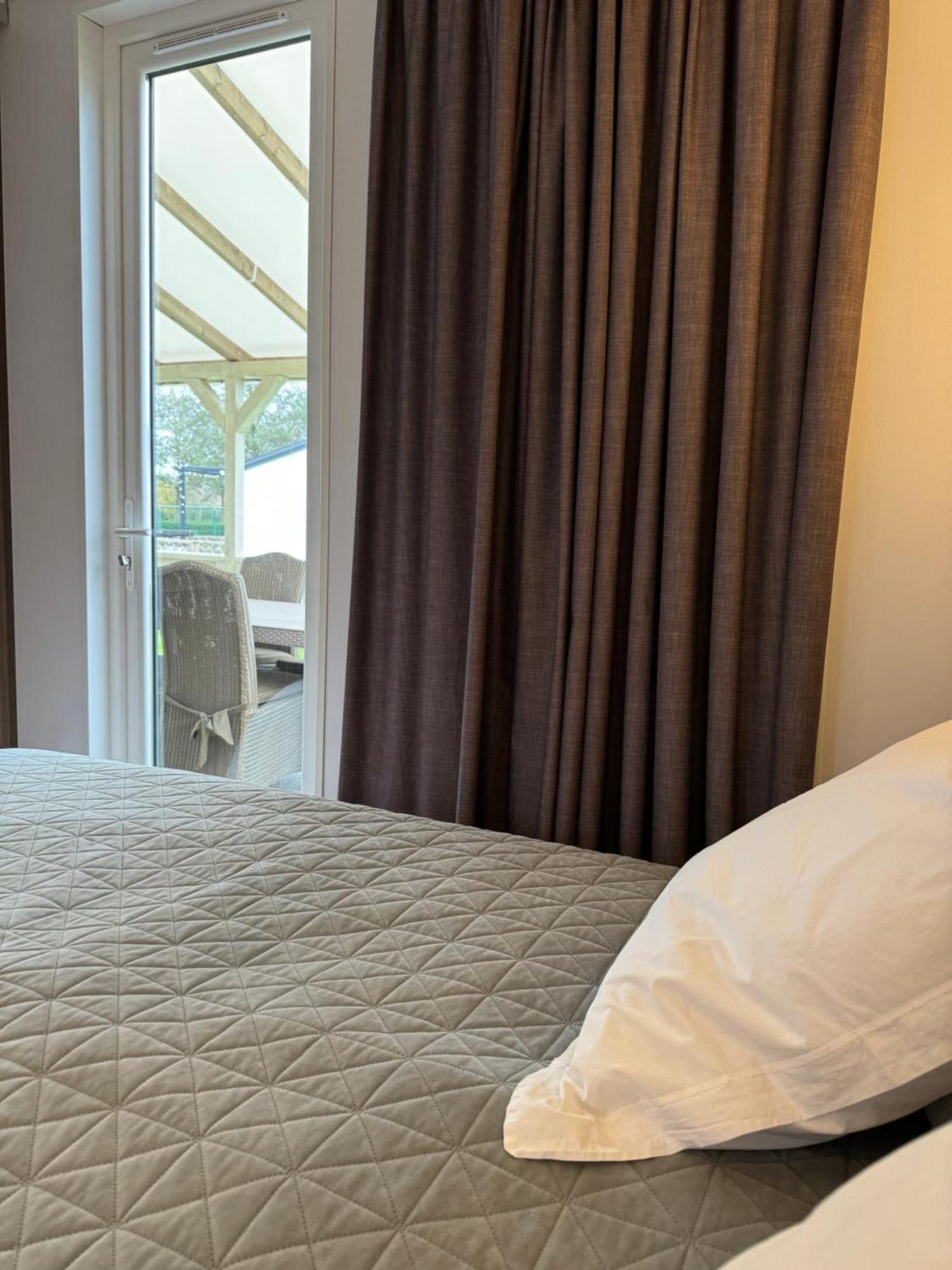 Chalet 3 Slaapkamers Oasis 19 Jabbeke  Ngoại thất bức ảnh